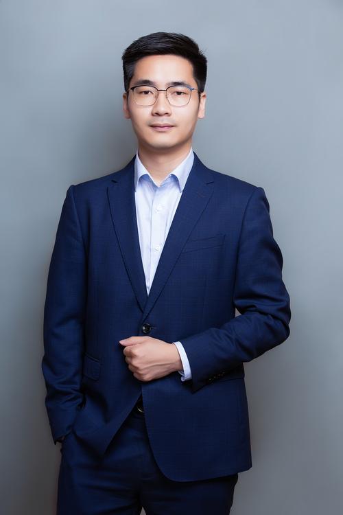 凌娟 导演 & 创意总监